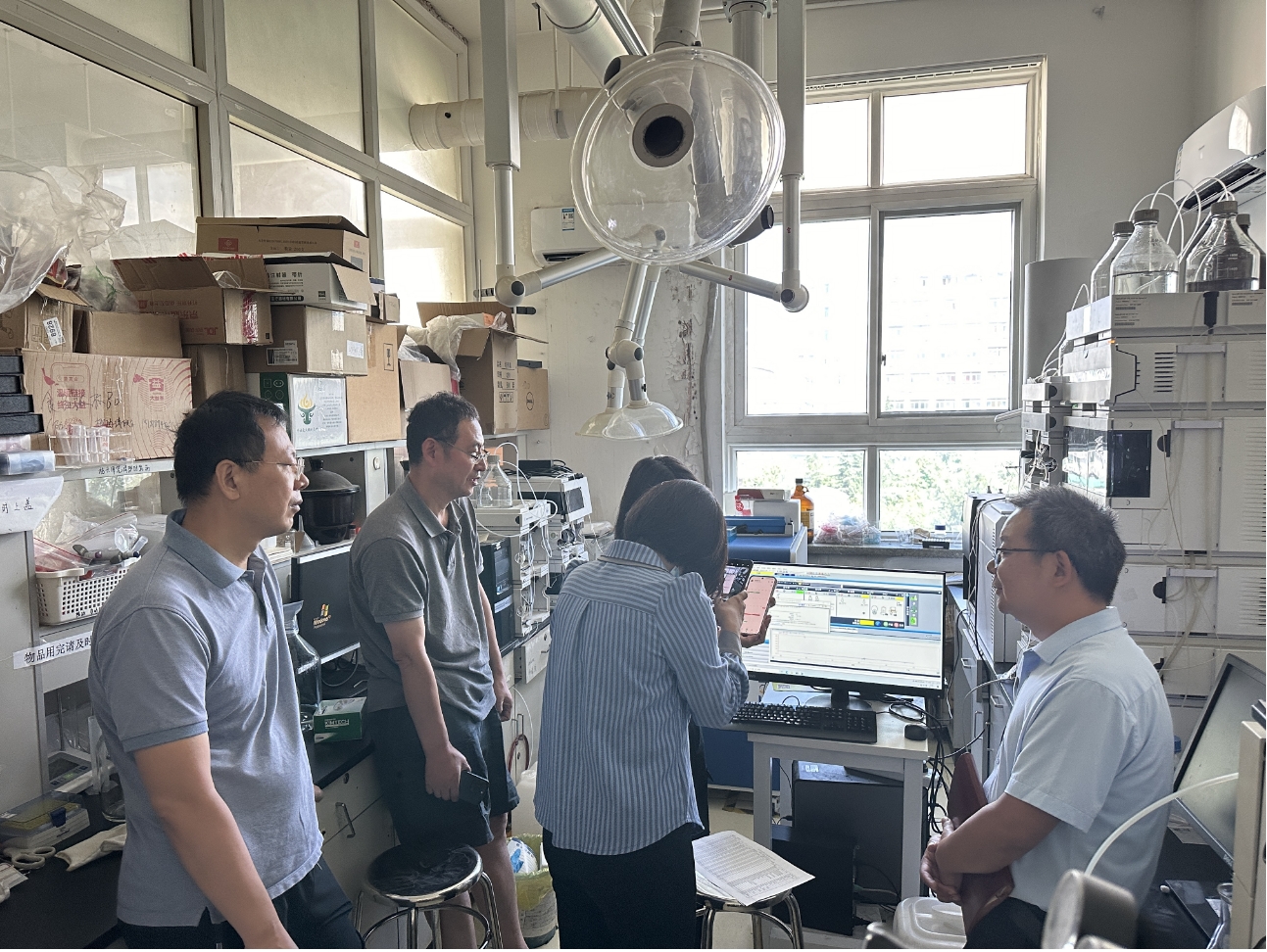 專家現(xiàn)場核查 專家現(xiàn)場核查