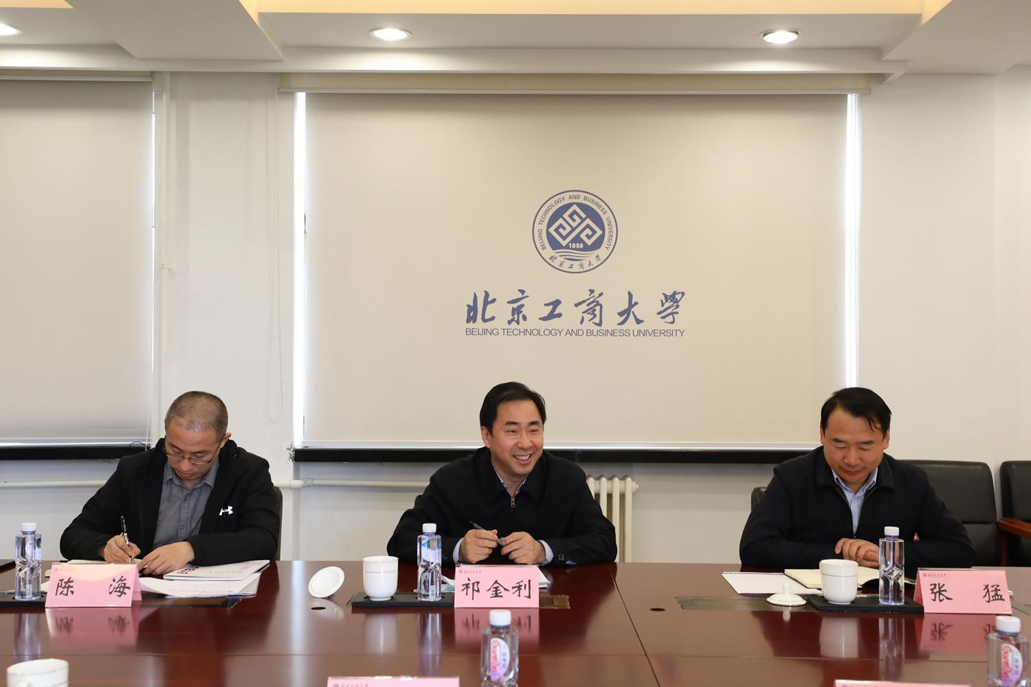 057e0217fa494f6885f5dbb286ae1f90.jpg 057e0217fa494f6885f5dbb286ae1f90.jpg